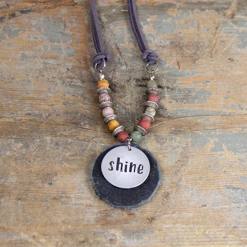 Shine Grey Necklace With Dark Beads