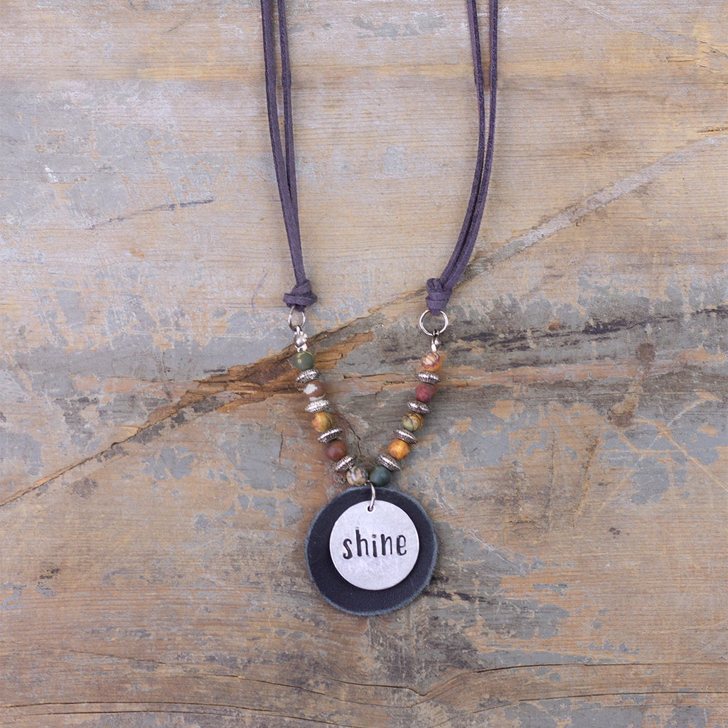 Shine Grey Necklace With Dark Beads