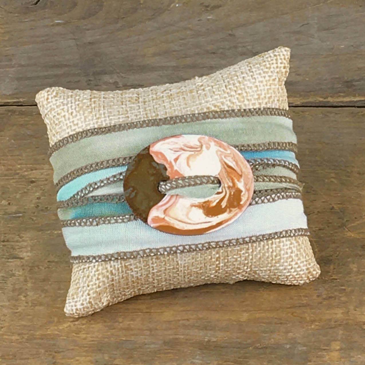 Saguaro Dyed Wrap with Oval