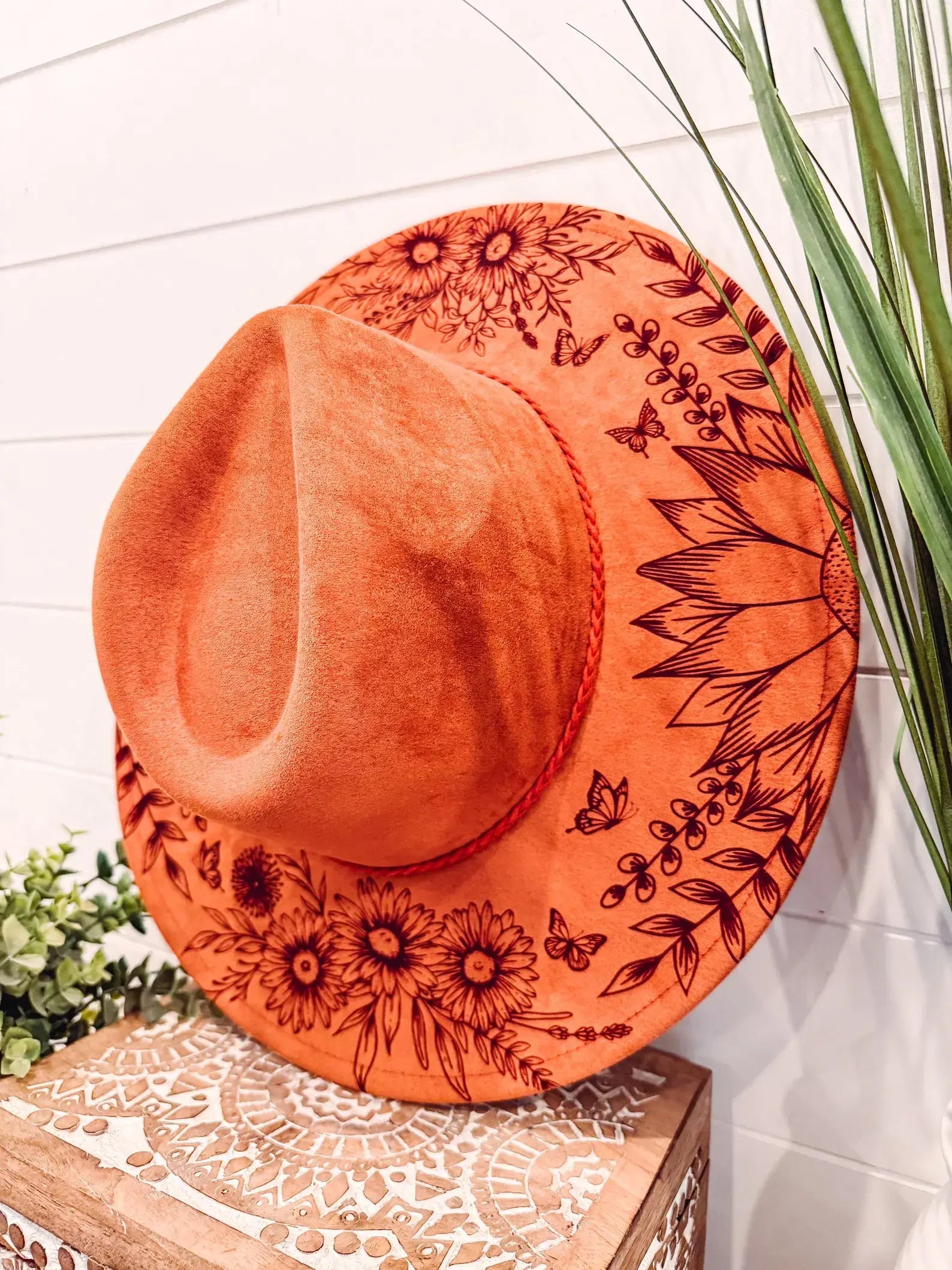 Engraved Floral Hat