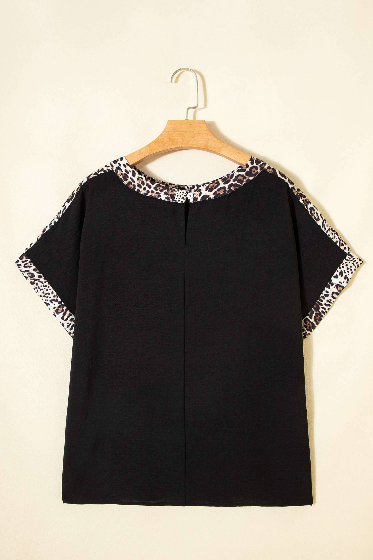 Black Plus Size Leopard Patchwork Round Neck Loose Shirt