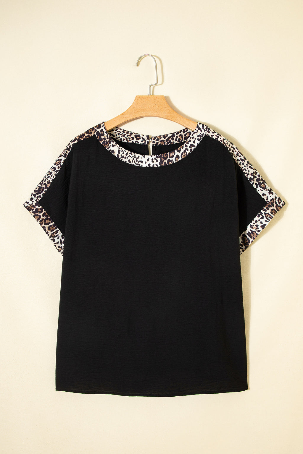 Black Plus Size Leopard Patchwork Round Neck Loose Shirt