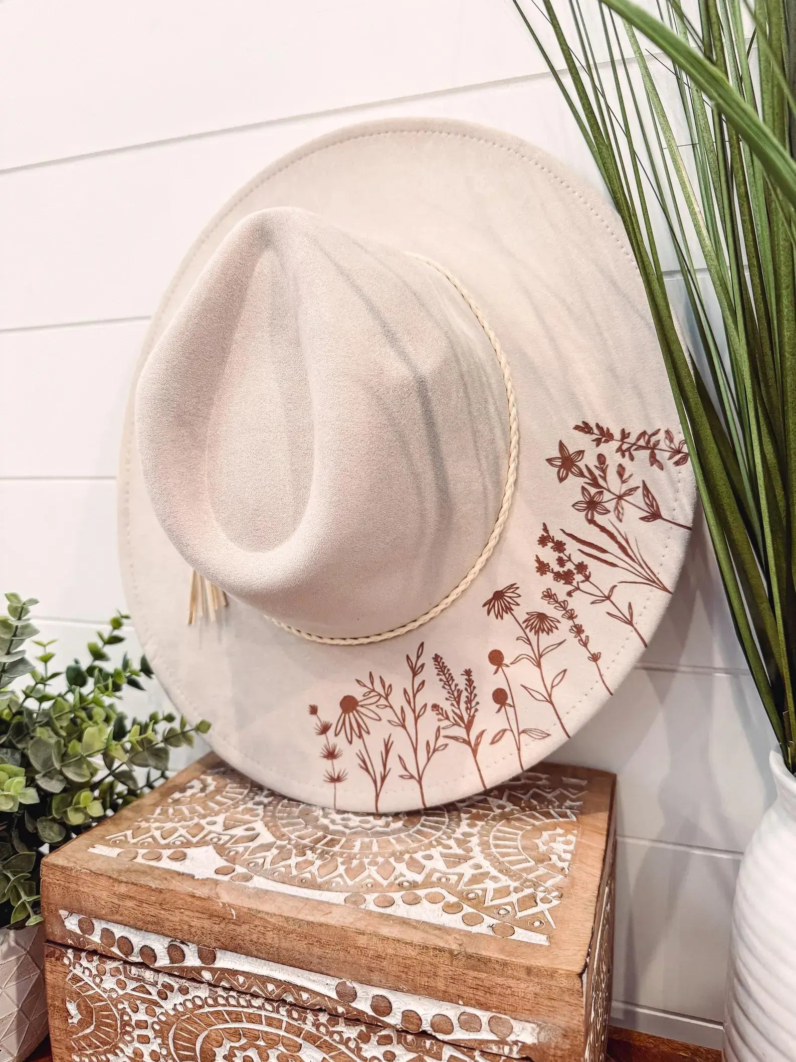 Engraved Floral Hat