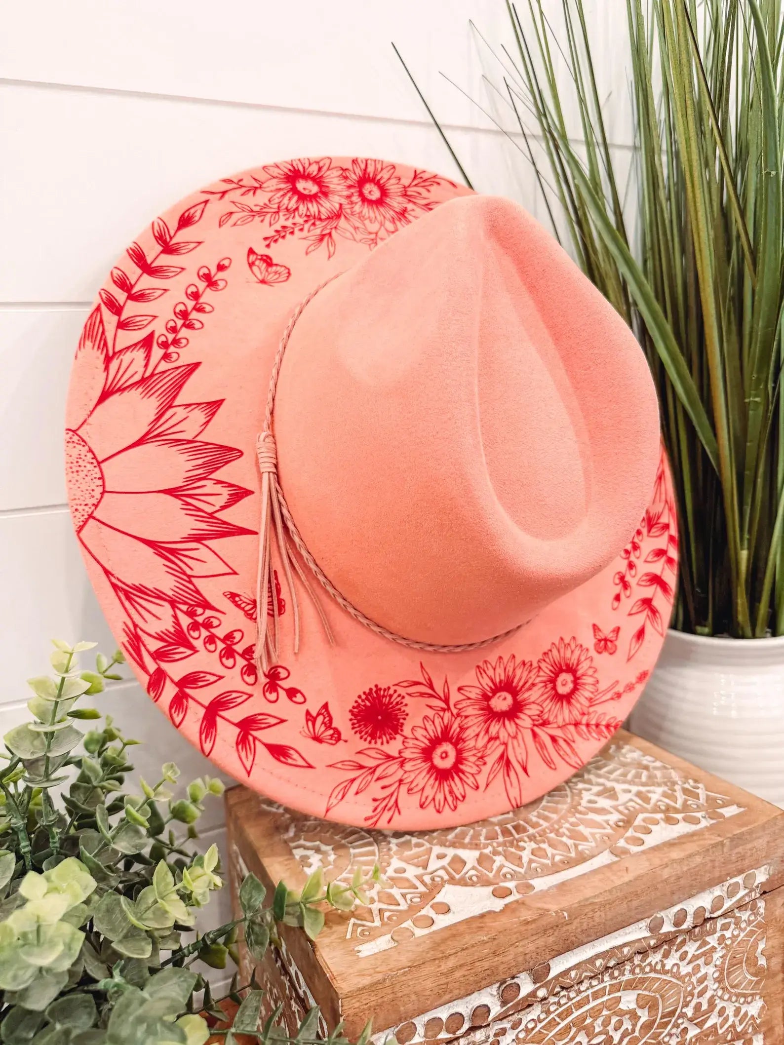 Engraved Floral Hat