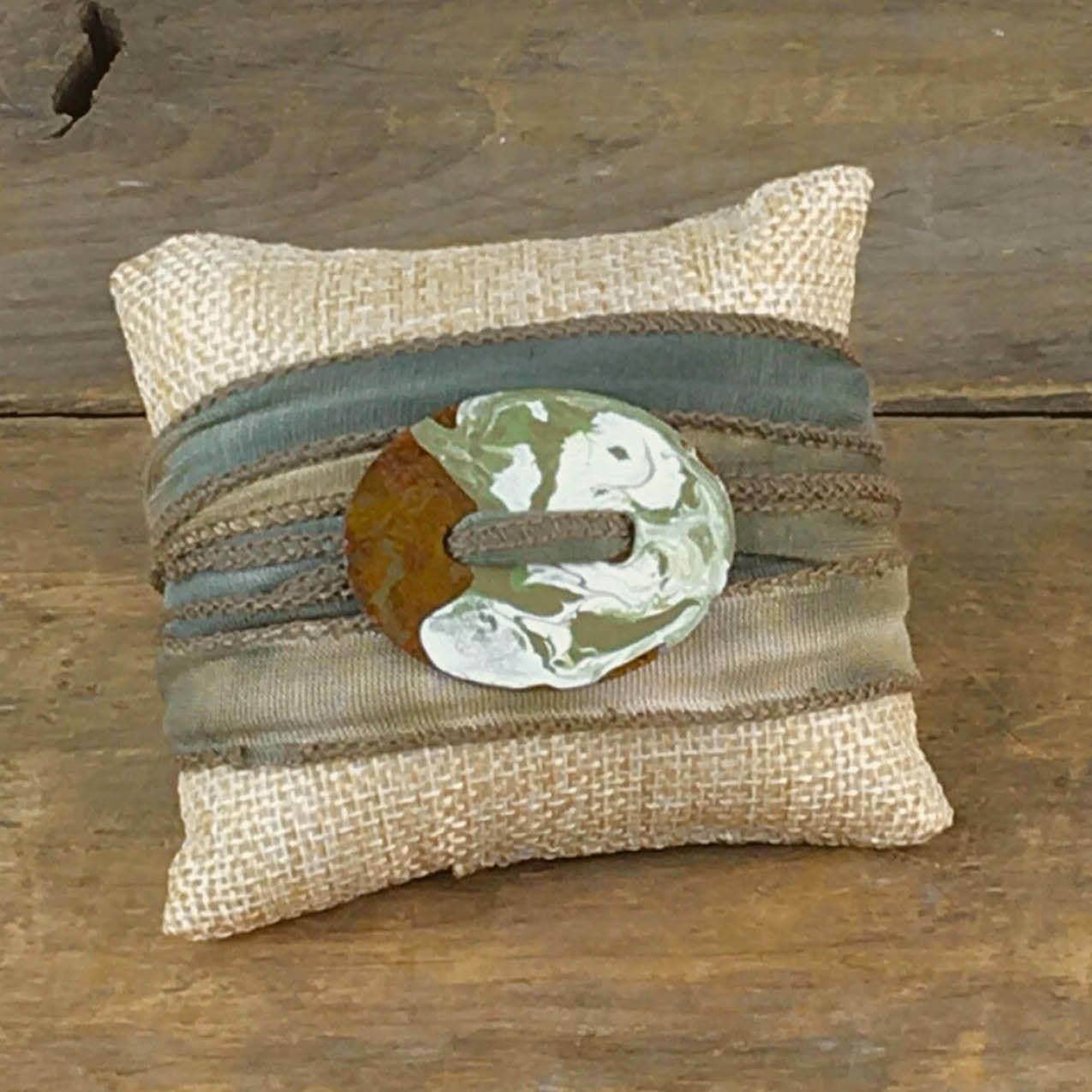 Ocotillo Dyed Wrap with Oval