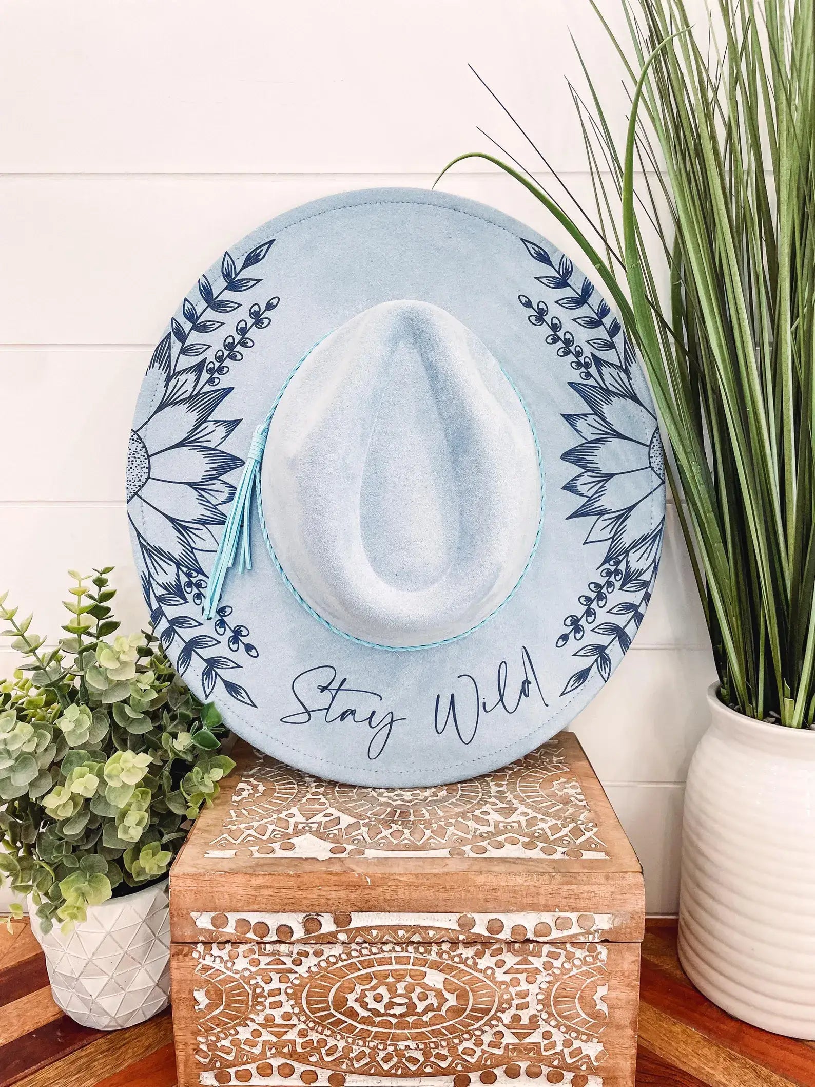Engraved Floral Hat